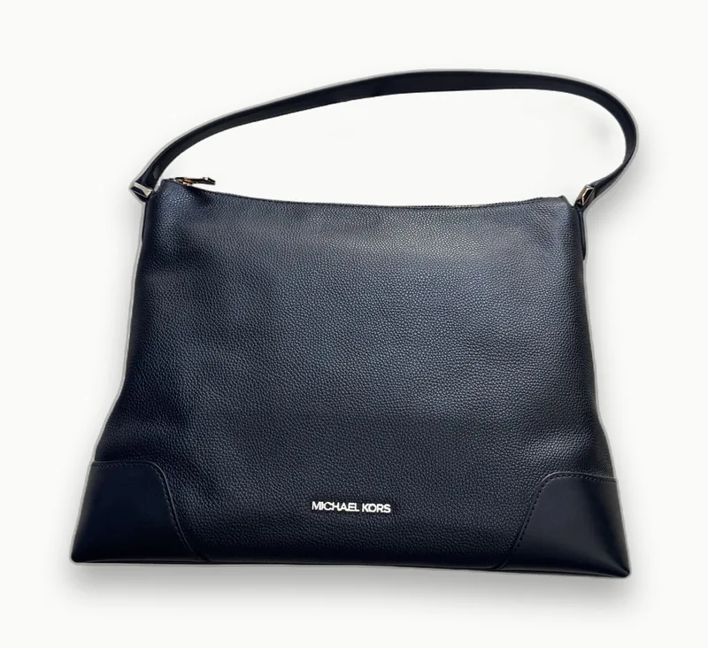 Michael Kors — шкіряна сумка на плече, чорна